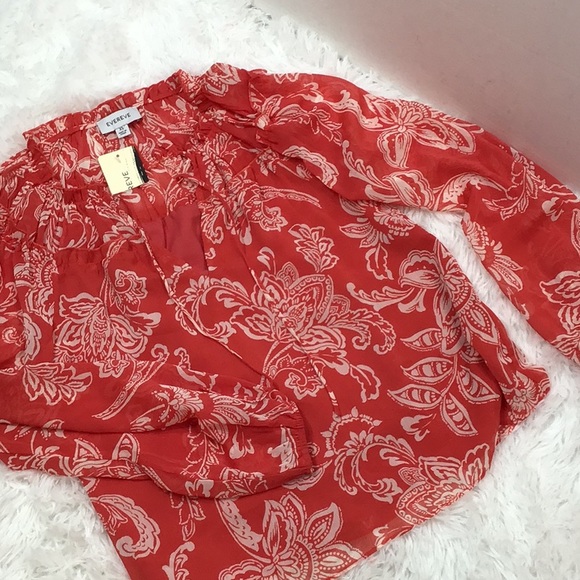 Evereve Hayden red chiffon layered top XS NWT - Picture 10 of 12
